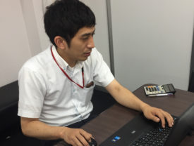 アクセア四ツ谷店仕事風景